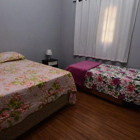 הוילה אפרסידה Casa Aconchegante Proxima A Basilica! מראה חיצוני תמונה